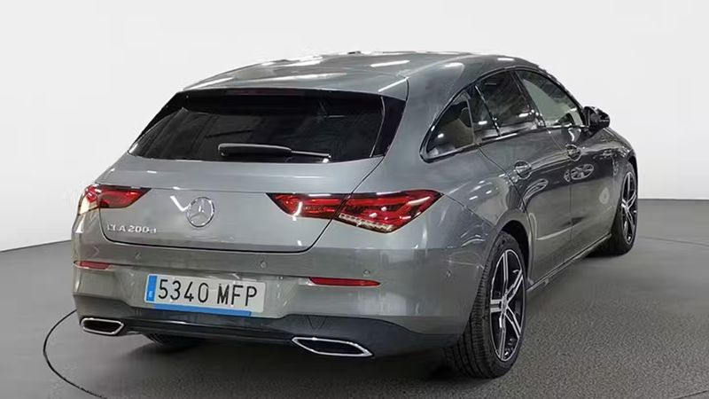 Mercedes-Benz CLA-Class • 2023 • 15,705 km 3