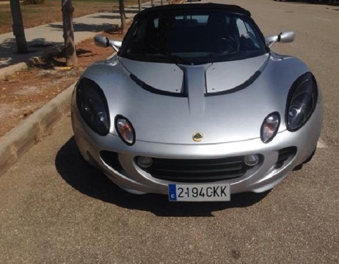 Lotus Elise • 2003 • 84,000 km 8