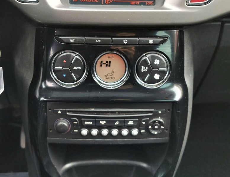 Citroën C3 • 2014 • 150,000 km 2