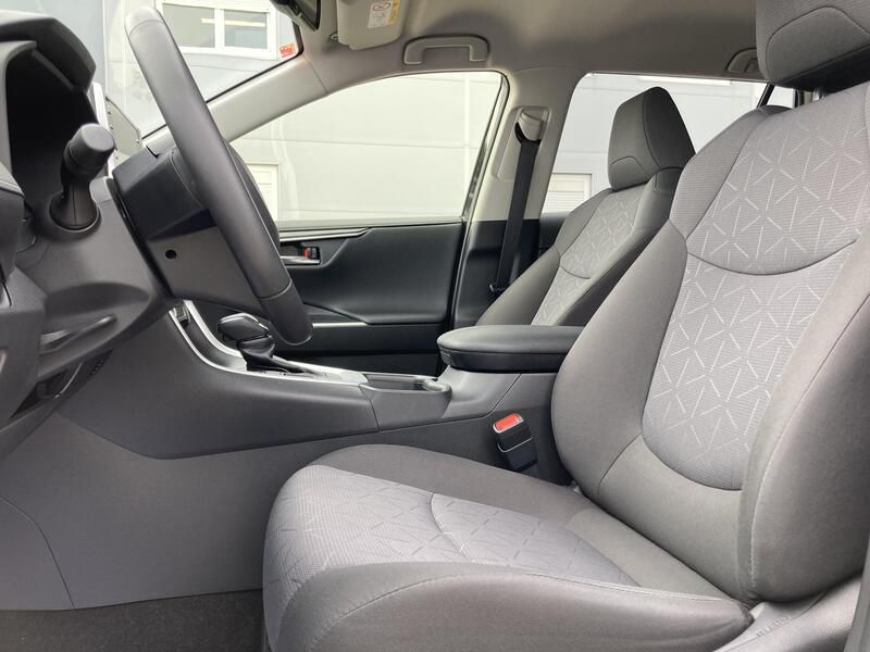 Toyota RAV4 • 2021 • 52,934 km 16