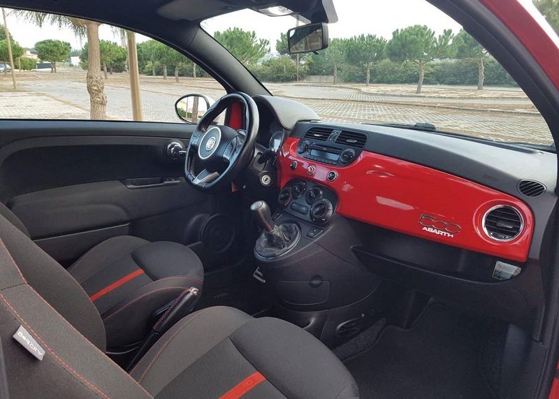 Fiat 500 • 2009 • 59,999 km 3