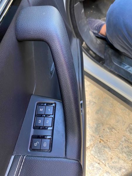 Jaguar F-Pace • 2016 • 158,000 km 6