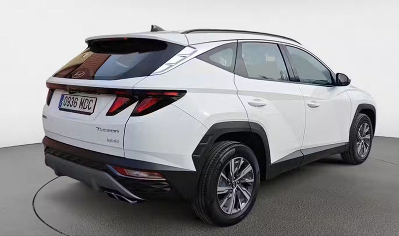 Hyundai Tucson • 2022 • 41,600 km 4