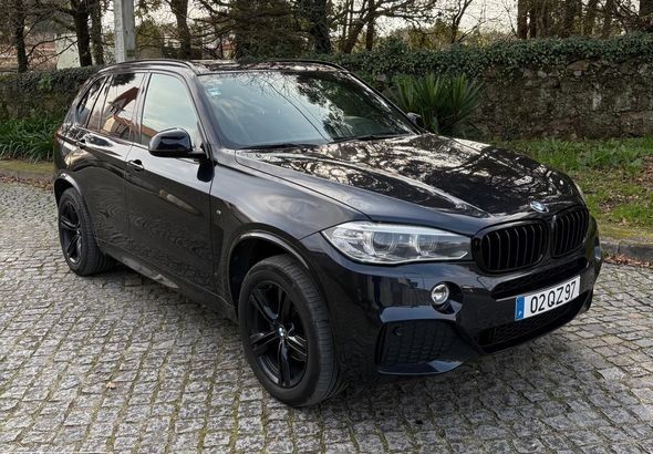 BMW X5 • 2016 • 176,000 km 1
