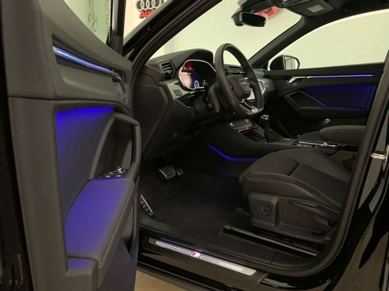 Audi Q3 • 2019 • 133,900 km 12