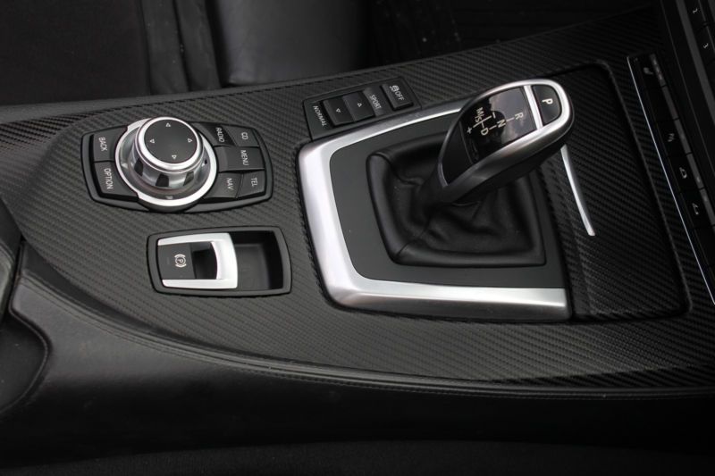 BMW Z4 • 2010 • 119,000 km 13