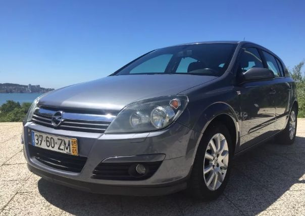 Opel Astra • 2005 • 19,264 km 1
