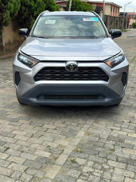 Toyota RAV4 • 2022 • 44 km 2