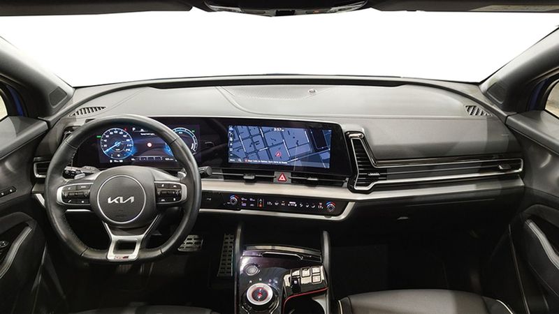 Kia Sportage • 2024 • 9,286 km 6