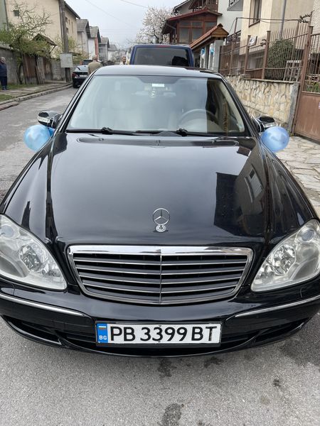 Mercedes-Benz S-Class • 2004 • 258,000 km 8
