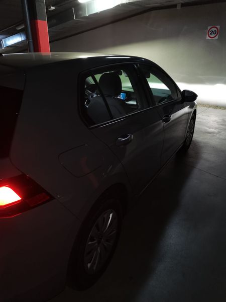 Volkswagen Golf • 2020 • 15,000 km 10