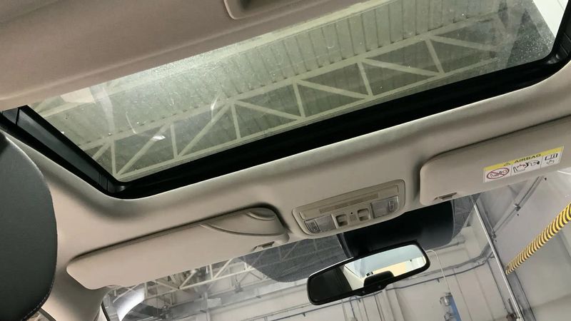 Honda Civic • 2018 • 93,900 km 14