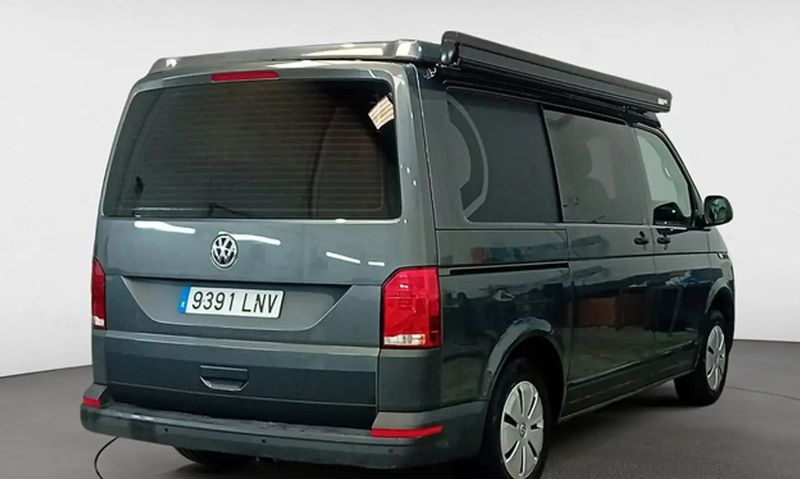 Volkswagen California • 2021 • 30,691 km 2