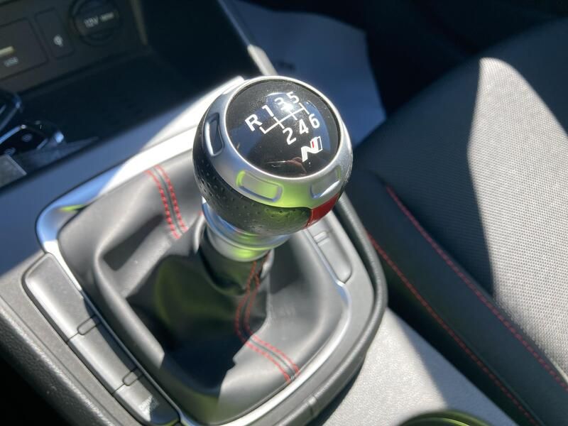 Hyundai Kona • 2021 • 50,170 km 9