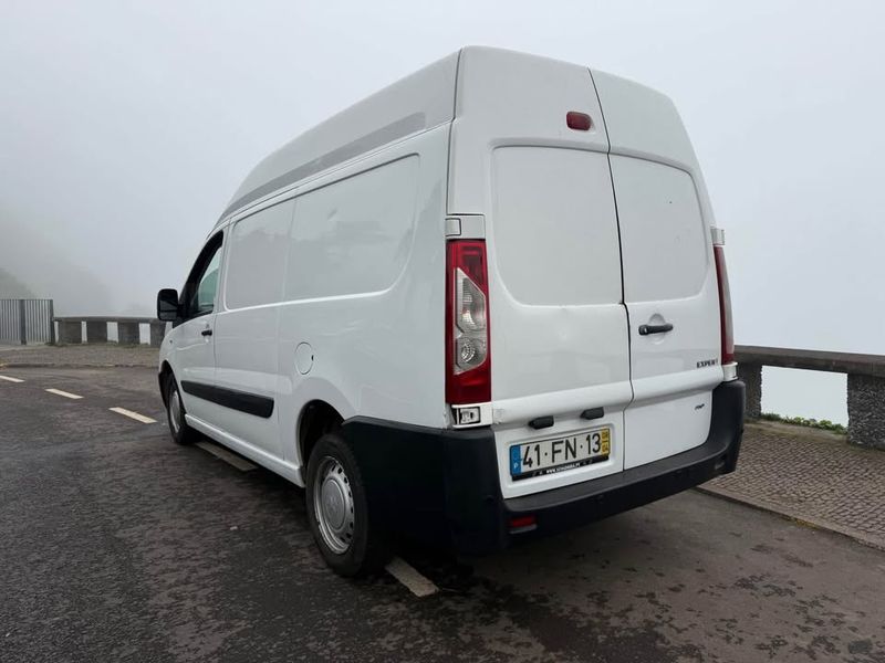 Peugeot 106 • 2009 • 177,000 km 2