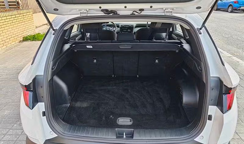 Hyundai Tucson • 2022 • 41,600 km 6