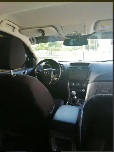 Mazda BT • 2018 • 80,000 km 2