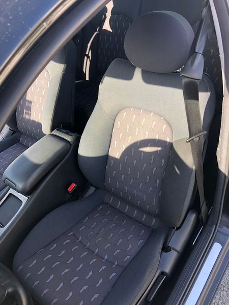 Mercedes-Benz C-Class • 2003 • 218,000 km 6