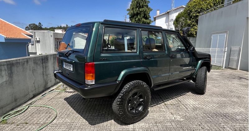 Jeep Cherokee • 2000 • 250,000 km 5