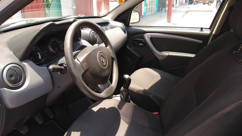 Renault Duster • 2013 • 81 km 5