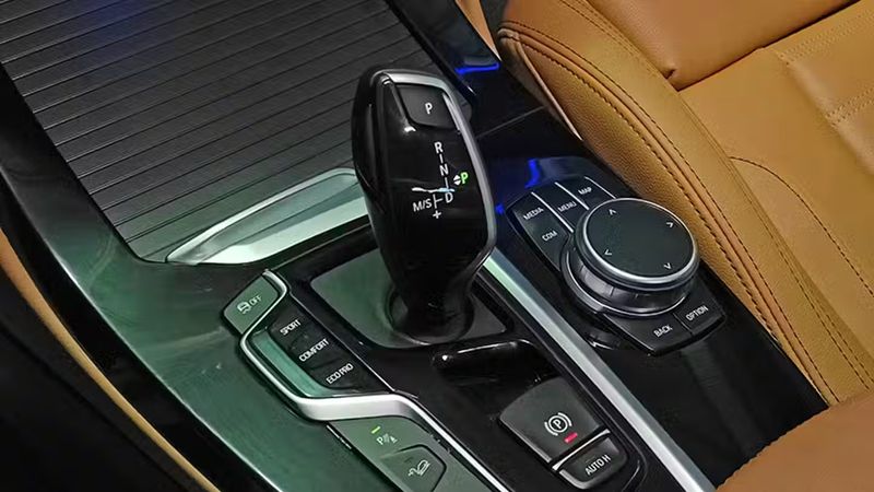 BMW X4 • 2019 • 92,264 km 14