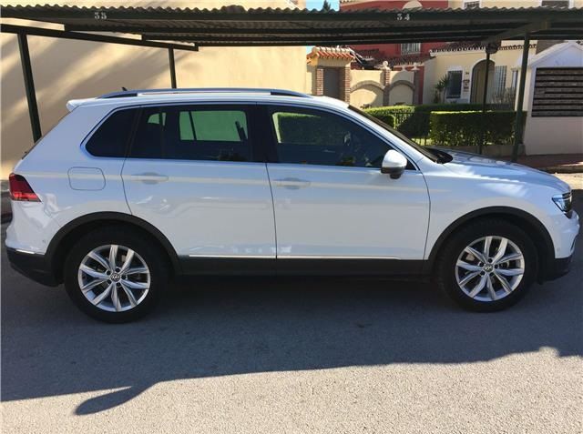 Volkswagen Tiguan • 2017 • 122,000 km 4