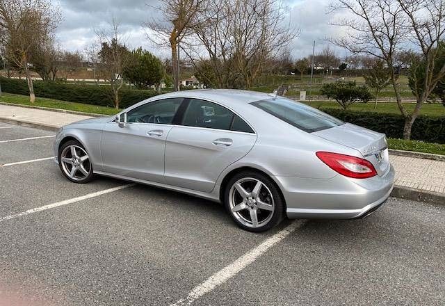 Mercedes-Benz 210 kombi • 2011 • 200,000 km 3