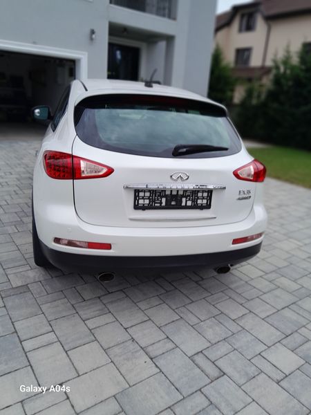 Infiniti EX • 2010 • 44,500 mi 13