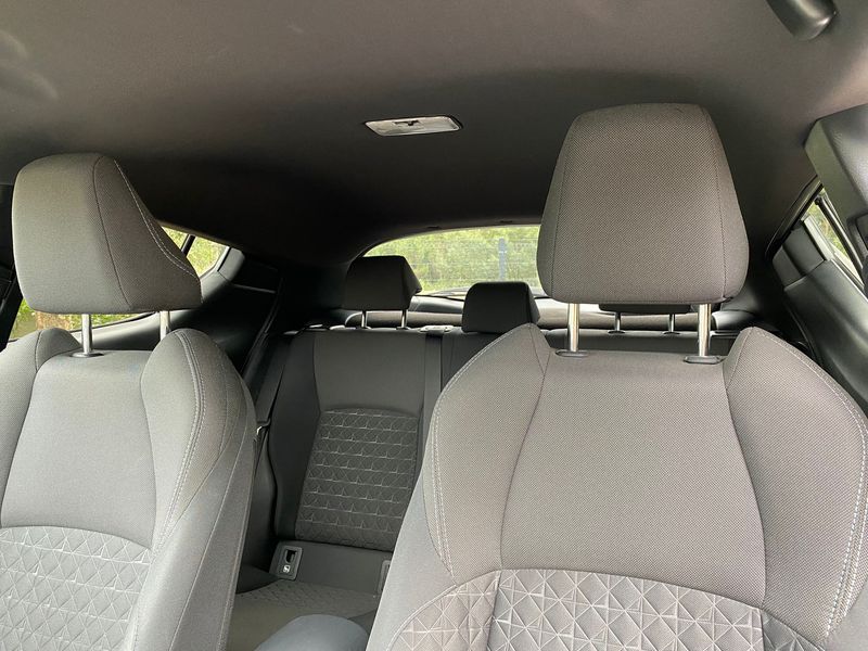 Toyota C-HR • 2020 • 32,955 km 2