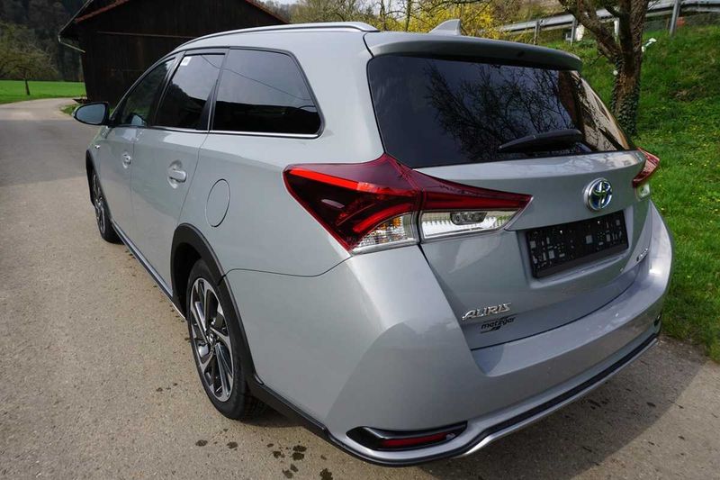 Toyota Auris • 2018 • 71,200 km 4