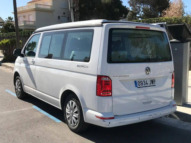 Volkswagen California • 2017 • 114,000 km 2