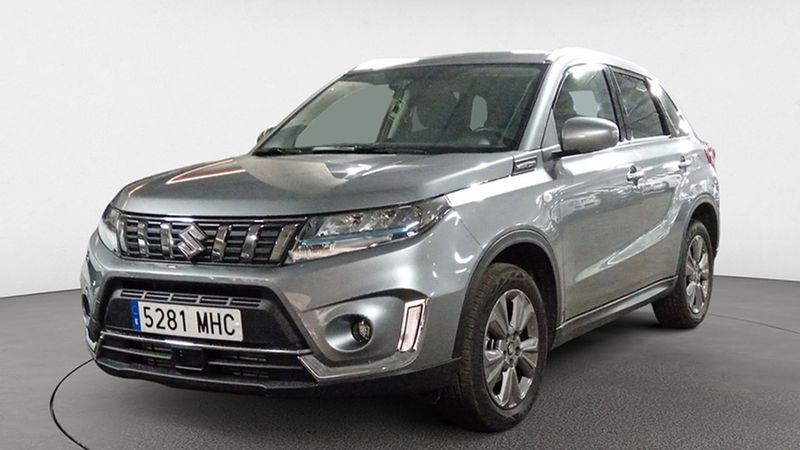 Suzuki Vitara • 2023 • 18,150 km 1