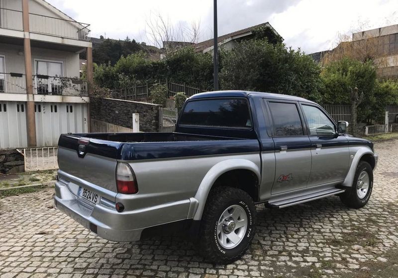 Mitsubishi L200 • 2003 • 200,000 km 2