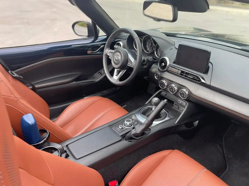 Mazda MX-5 • 2022 • 19,750 km 5