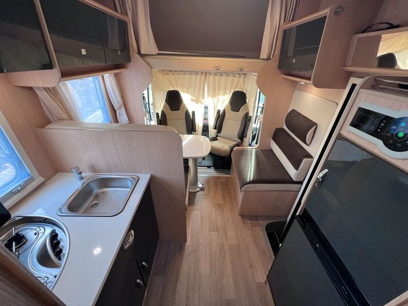 Fiat Ducato • 2018 • 38,500 km 3