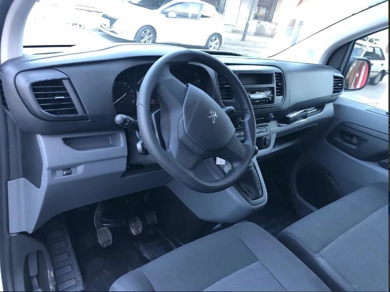 Peugeot Bipper • 2019 • 90,000 km 5