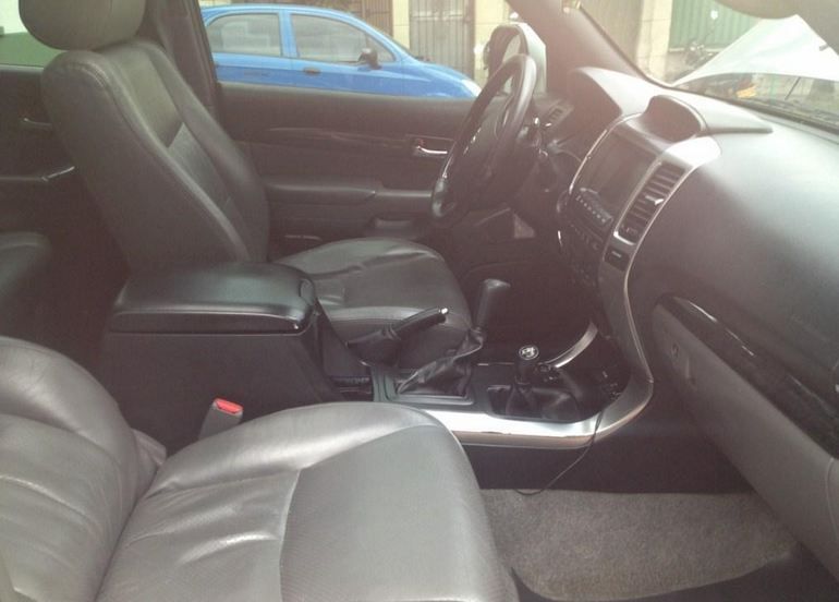 Toyota Land Cruiser • 2009 • 148,000 km 6