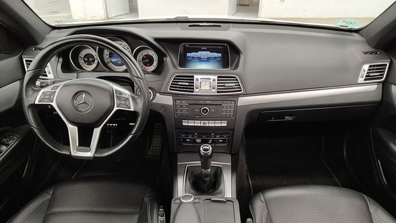 Mercedes-Benz E Coupé • 2016 • 53,299 km 6