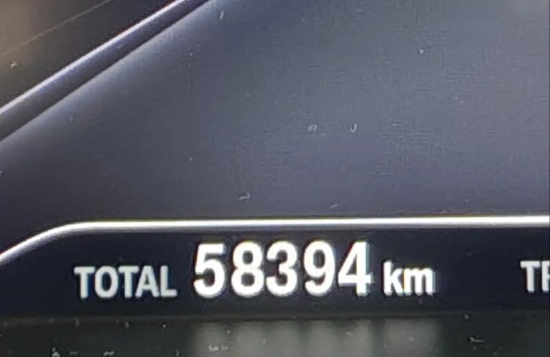 BMW X3 • 2018 • 58,394 km 9