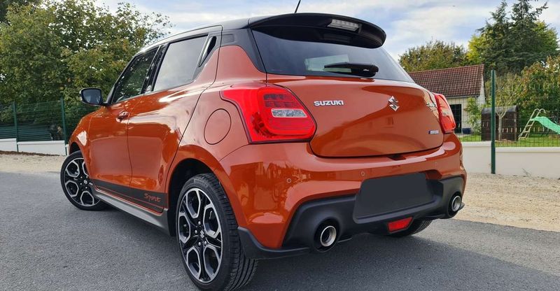 Suzuki Swift • 2020 • 24,500 km 4