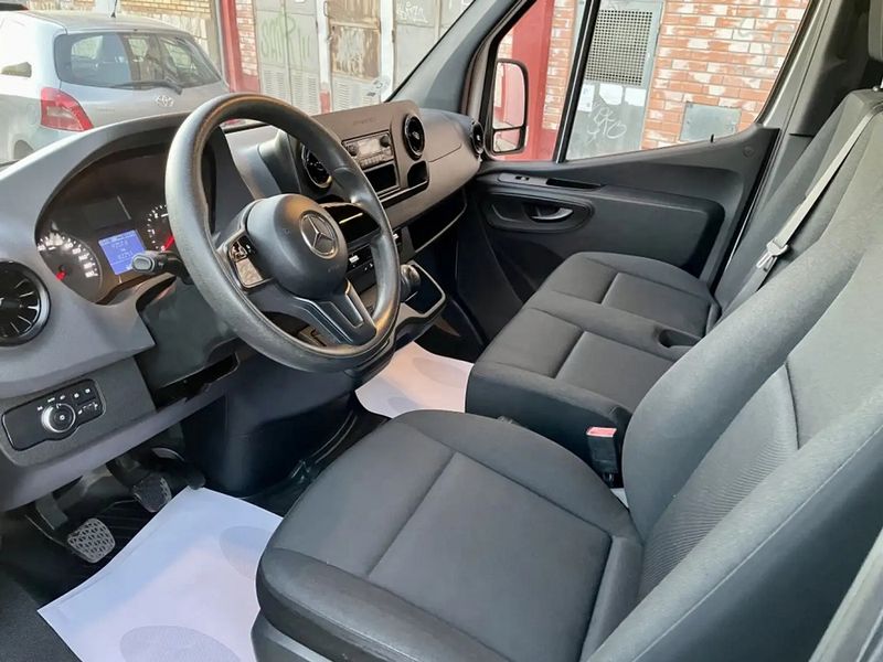 Mercedes-Benz Sprinter • 2019 • 82,200 km 4