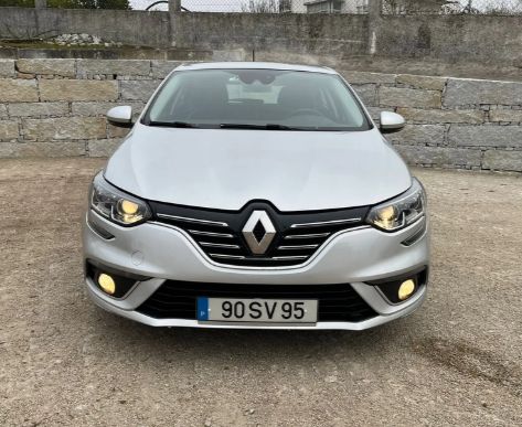 Renault Mégane • 2017 • 108,100 km 1