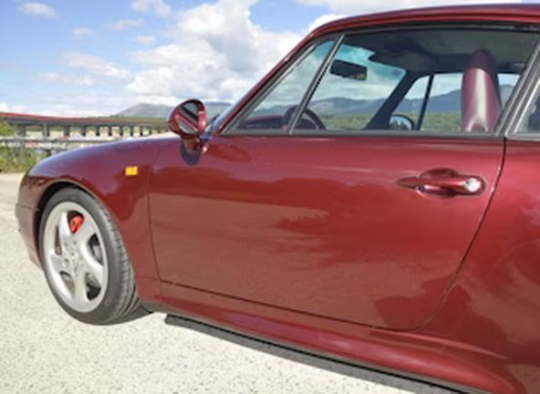 Porsche 911 Turbo • 1995 • 68,000 km 17