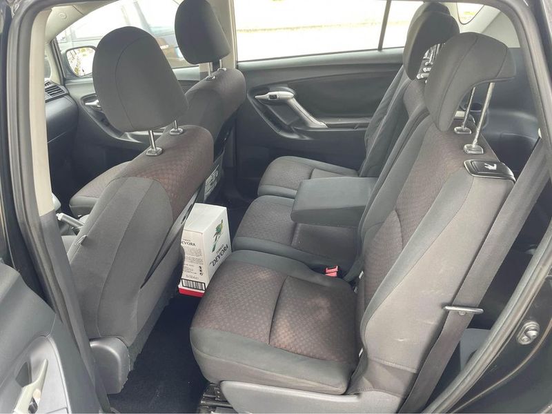 Toyota Verso • 2011 • 204,000 km 5