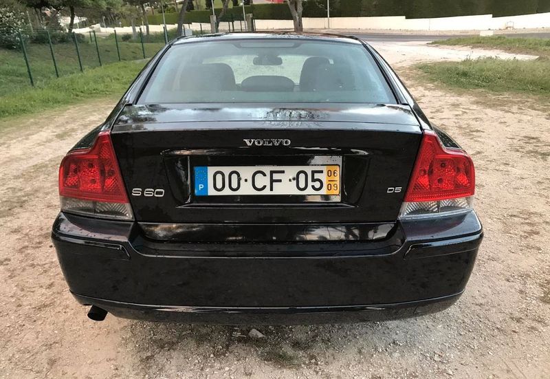 Volvo S80 • 2006 • 150,000 km 2