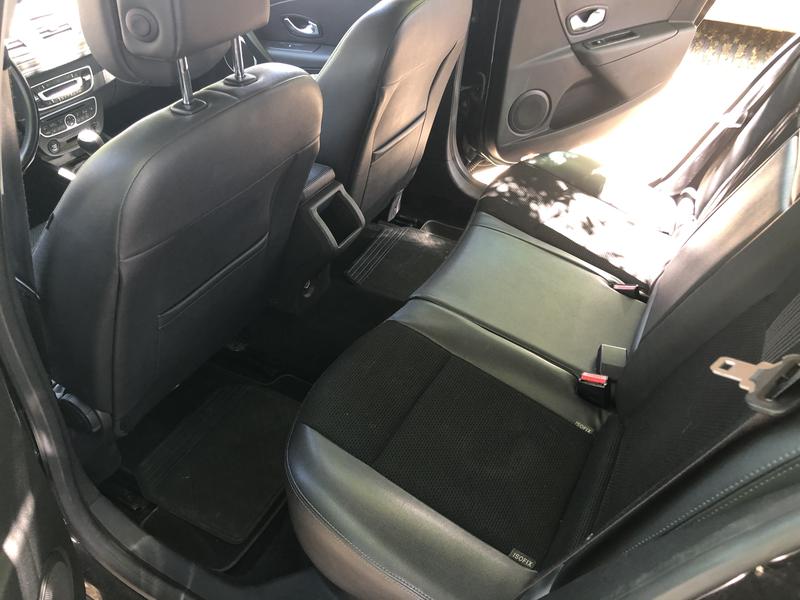 Renault Mégane • 2010 • 295,000 km 2