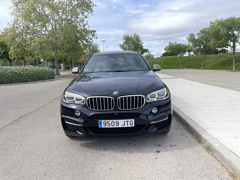 BMW X6 • 2016 • 89,000 km 2