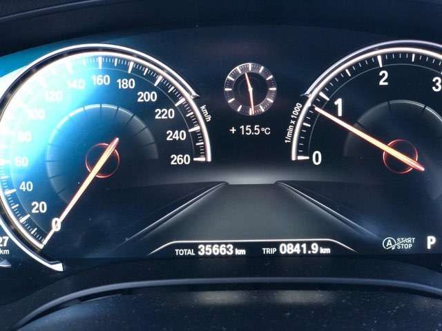 BMW 5 Series • 2017 • 36,000 km 10