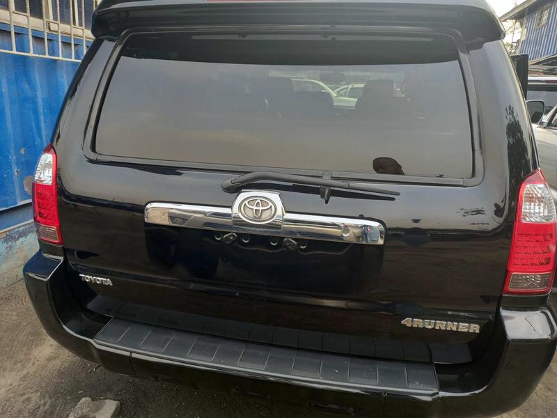 Toyota 4-Runner • 2008 • 63,294 km 4