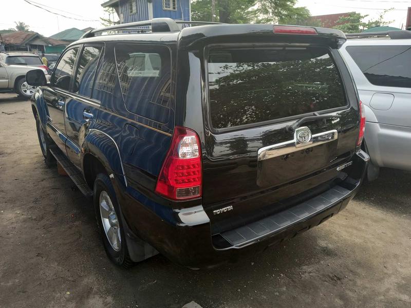 Toyota 4-Runner • 2008 • 63,294 km 8